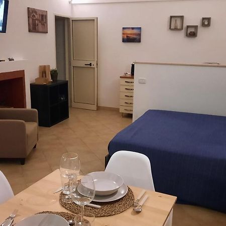شقة Piazza Grande بولينيانو آ ماري المظهر الخارجي الصورة